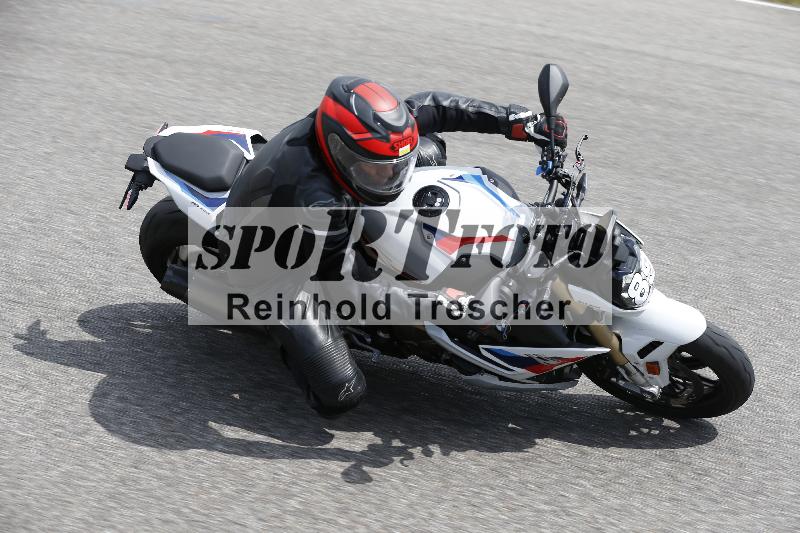 /Archiv-2024/29 12.06.2024 MOTO.CH Track Day ADR/Gruppe gelb/89